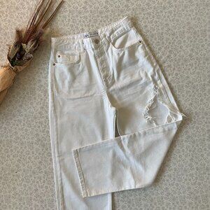 Zara High Waisted Distressed Mom Jeans Size 4
